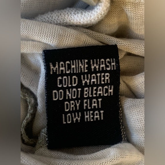 lightweight semi-sheer Gray cardigan Button jacket Top Women’s XL pockets - Picture 5 of 9